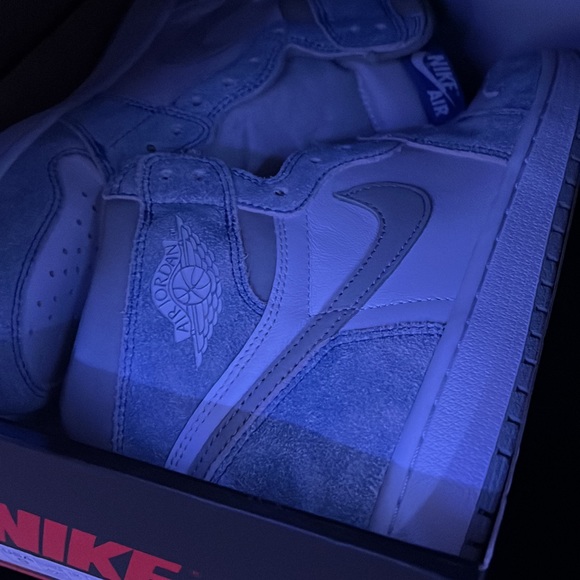 jordan 4 hyper royal